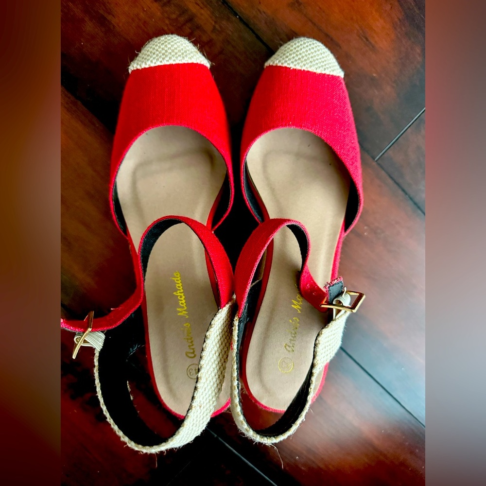Like new. One time worn. Bought in Italy